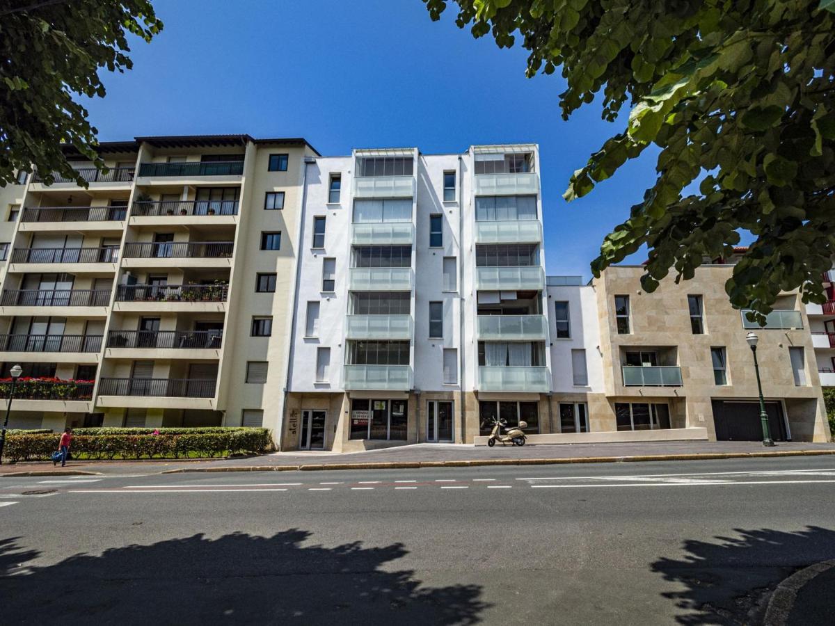 Appartement 4* Au Coeur De St-Jean-De-Luz Avec Terrasse Et Parking, A 5 Min De La Plage - Fr-1-239-522 Saint-Jean-de-Luz Exteriör bild